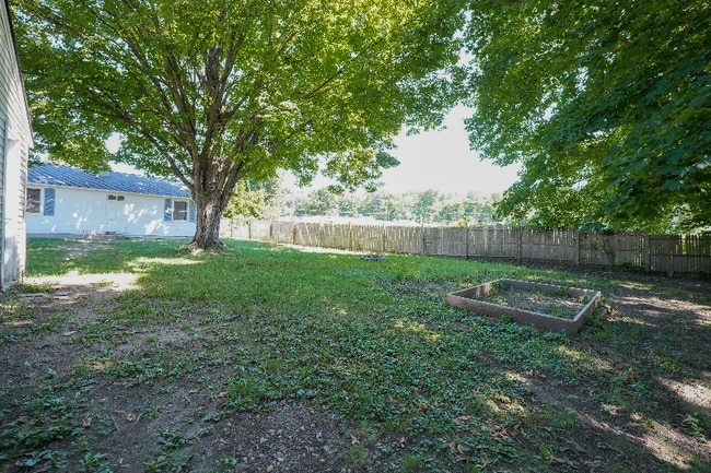 Photo - 50 Fowler Ave