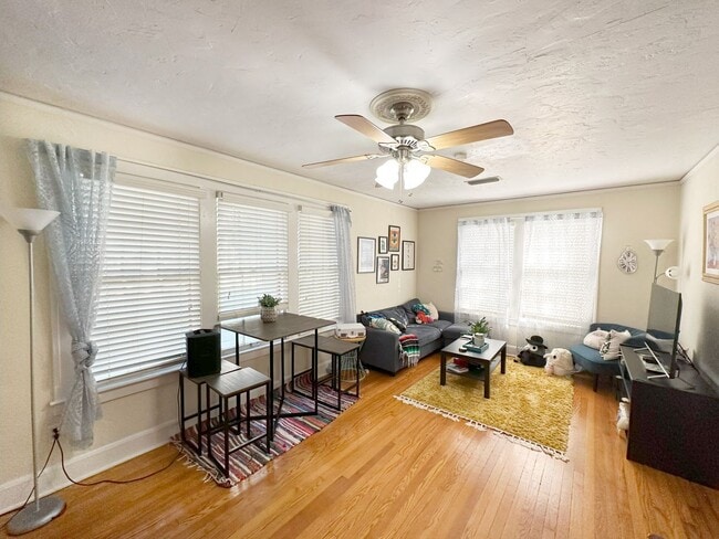 Margaret's Manor - 1 Bedroom, 1 Bathroom S... - Margaret's Manor - 1 Bedroom, 1 Bathroom S...