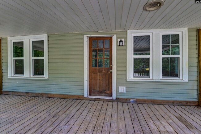 Photo - 477 Bushberry Rd