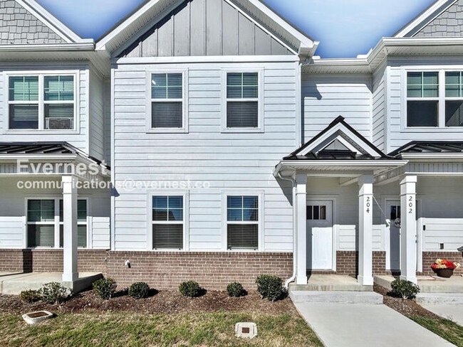 Building Photo - 204 Ansley Wy