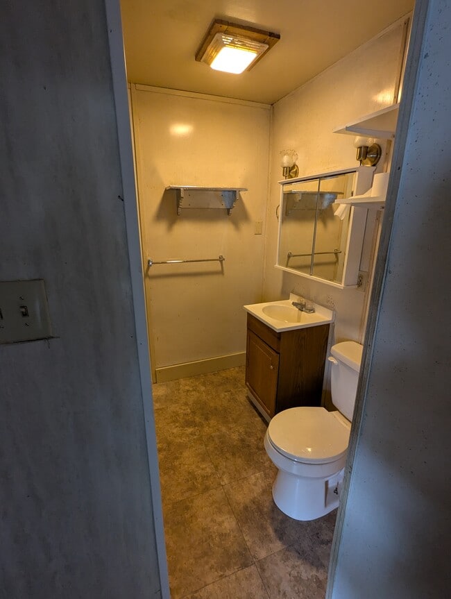 Bathroom - 2202 Brooklyn Ave Unit Apt C