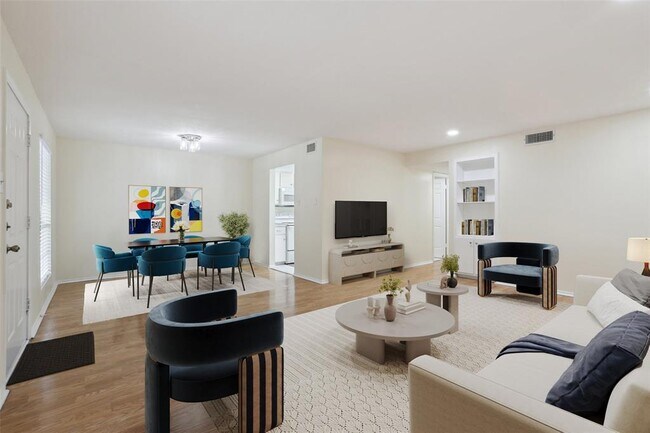 Photo - 2401 Leon St Unit 210