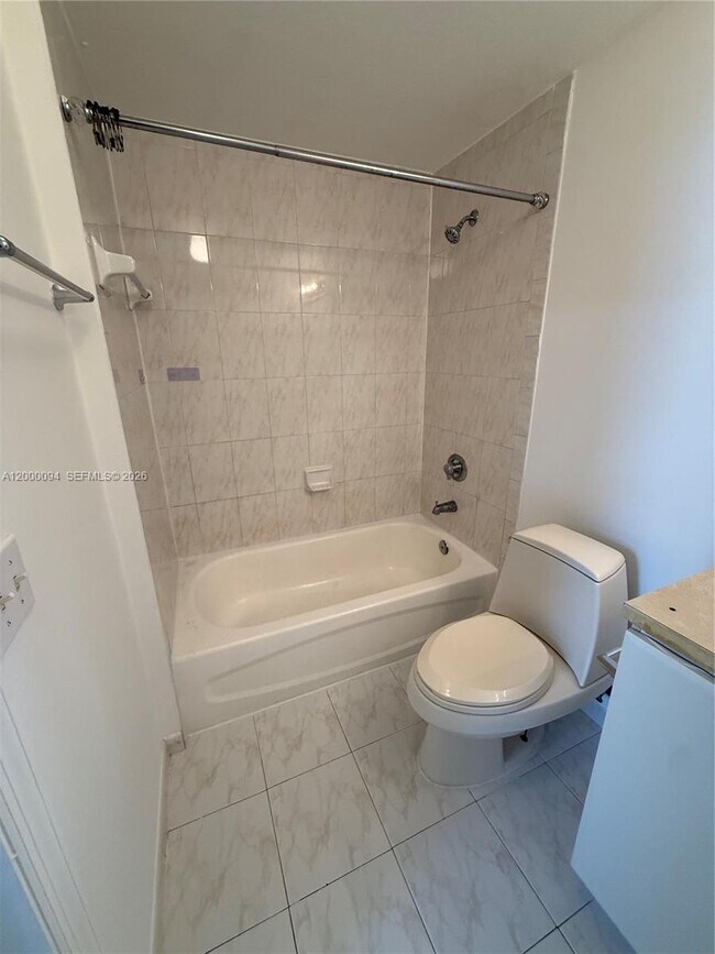 Photo - 119 SW 6th Ave Unit 709