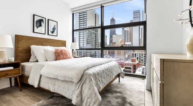 Photo - 740 N Wells St