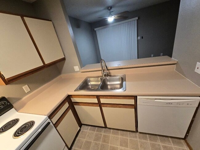 Photo - 206 Timber Ridge Dr Unit 206