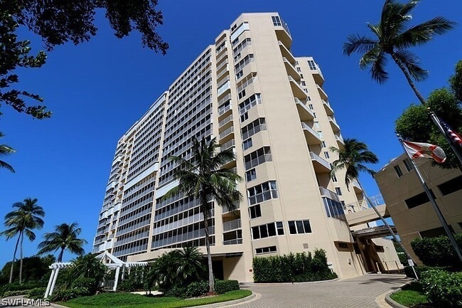 Building Photo - 4041 Gulf Shore Blvd N Unit 606