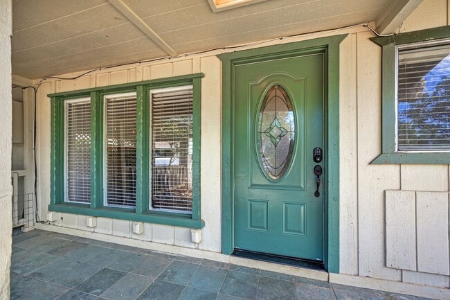 Photo - Country living in Beautiful Meadow Vista