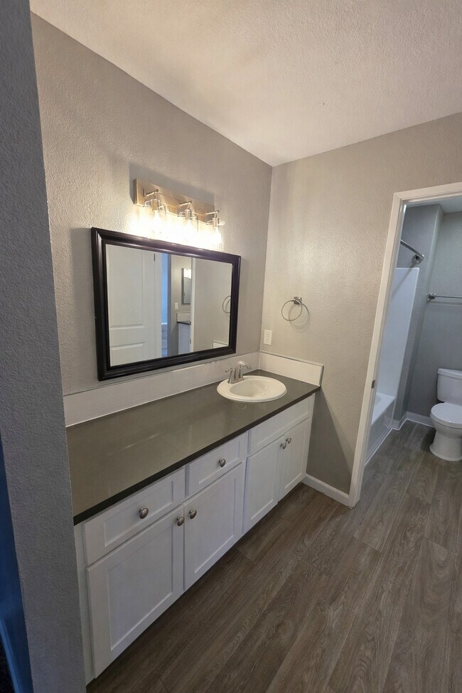 Photo - The Meridian