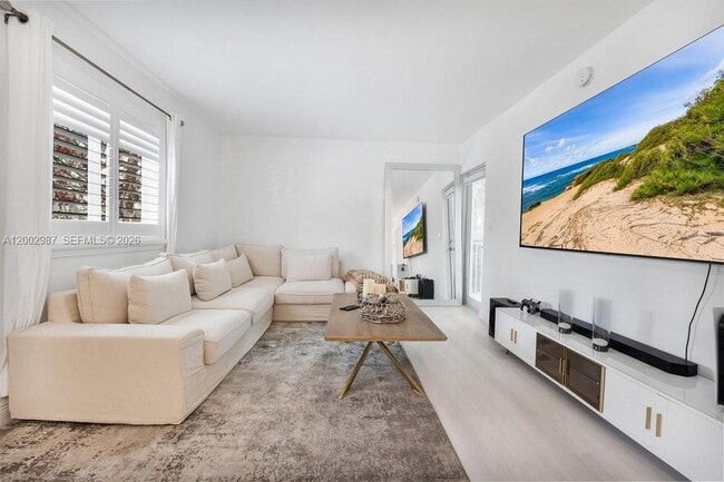 Photo - 240 Galen Dr Unit 112