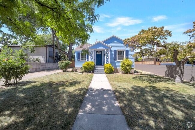 Building Photo - Charming Cottage Home in Salt Lake City