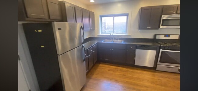 Photo - 2528 W Fitch Ave Unidad 3