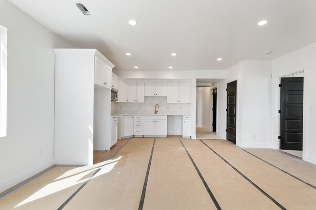 Photo - 3994 N 900 W