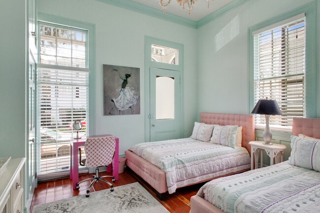 Bedroom 1 - 5221 Magazine St Unit 1