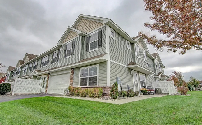 Building Photo - 3582 White Pine Way