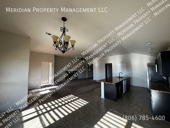 Photo - 9709 Ross Avenue