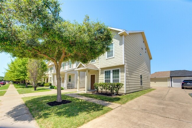Photo - 16726 Mammoth Springs Dr