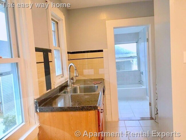 Photo - 62 Woods Ave Apartamento Unidad #2