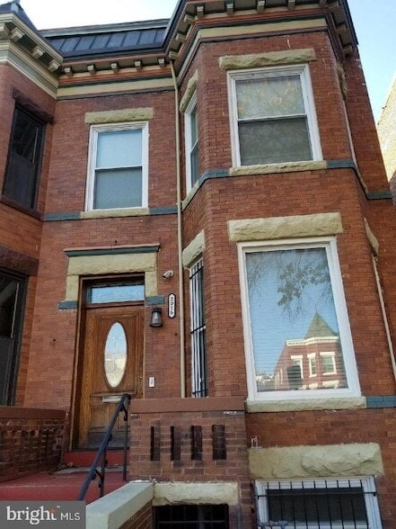 Photo - 2016 North Capitol St NW