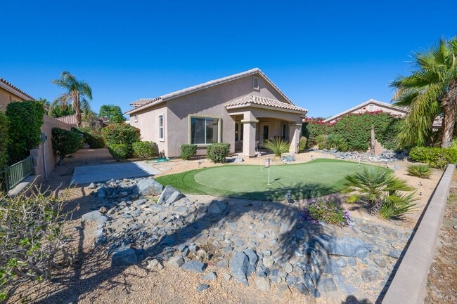 Building Photo - 45138 Banff Springs St