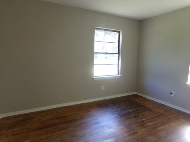 Photo - 414 Gardenia St