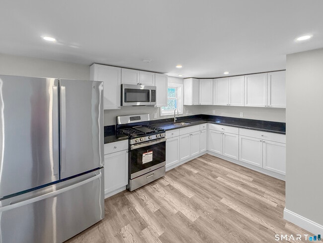 Photo - 4 River Rd Unit 1