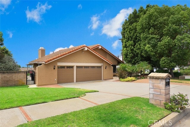 Building Photo - 9513 Sunflower St