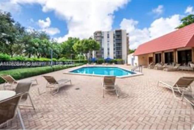 Photo - 2750 NE 183rd St Unit 1109