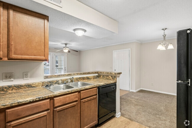 3BR, 2BA - 1,240SF - Kitchen - Briar Grove Apartment Homes