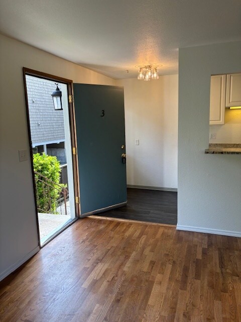 Photo - 110 NW 39th St Unit #3