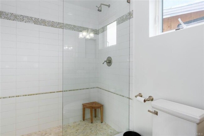 Photo - 432 1/2 Goldenrod Avenue, Newport Beach, CA 92625 - 2 BR 3 BA condo