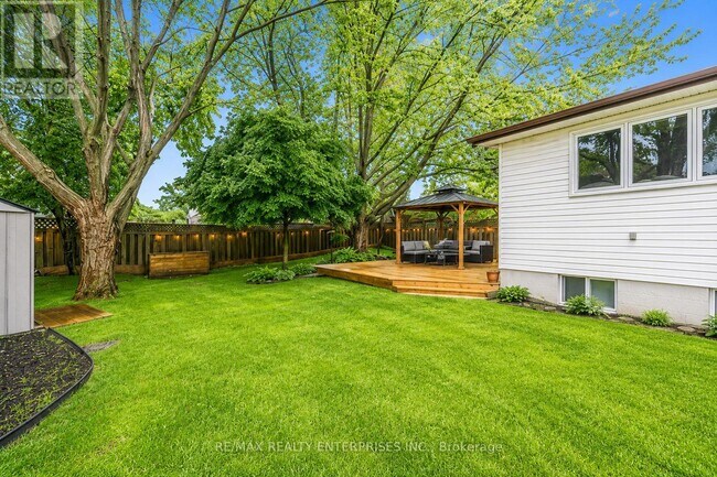 Photo - 818 Buttonbush Ct
