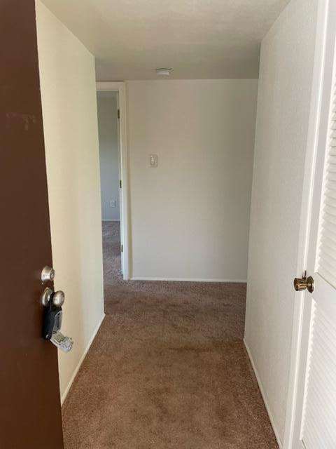 Photo - 937 Country Club Dr SE