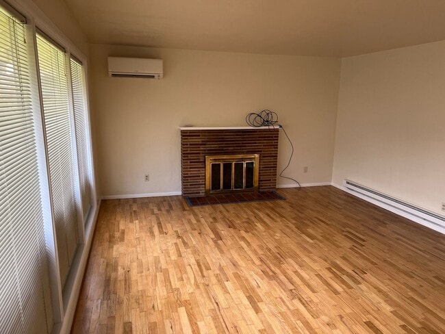 Photo - 3 Bedroom House in Southwest Eugene