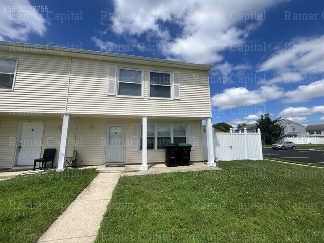 Photo - Available Immediately 3 Bedroom 1 Bath in Lehigh Manor Sicklerville NJ