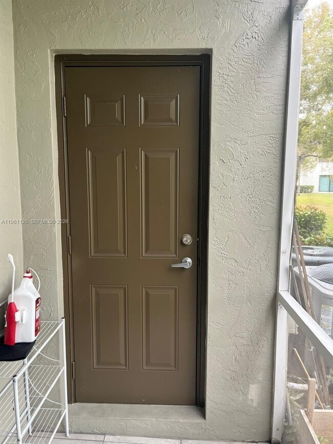 Photo - 4211 Napoli Lake Dr