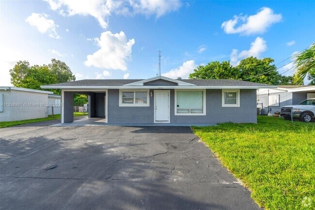 Building Photo - 3171 NW 16th St Rental