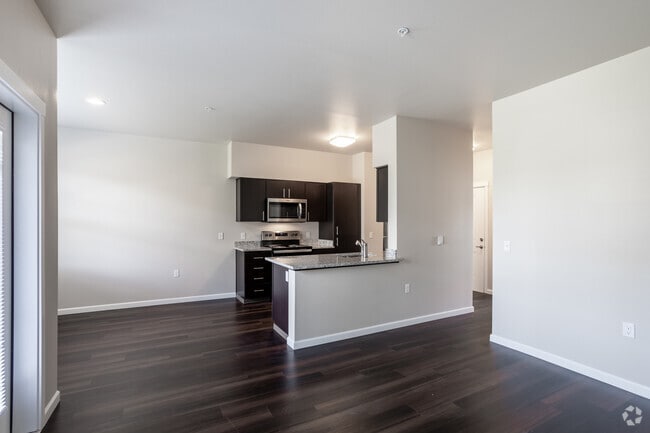 1 habitación, 1 baño - 750 pies cuadrados - Grove Ph II Apartamentos