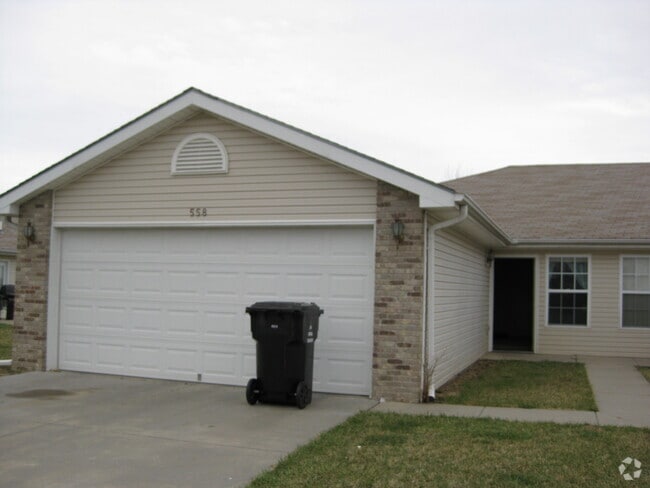 Building Photo - 2635-2639 N 5 Unit 2635 Rental