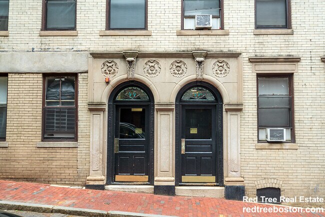 44A Joy St. Unit 3