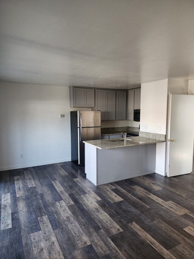 Photo - 945 Plumas St Unit 947