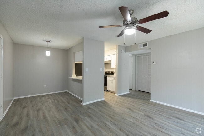 Seabreeze - 1BR, 1BA - 650sf