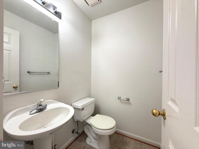 Photo - 188 Pinecove Ave