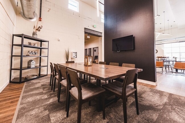 Photo - Ruxton Apartments