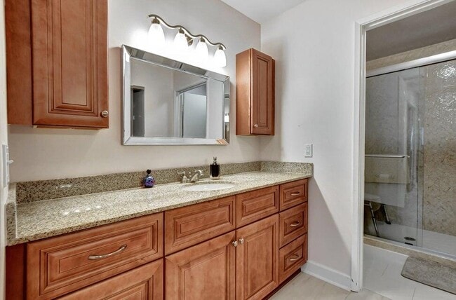 Photo - 8046 Summerview Terrace