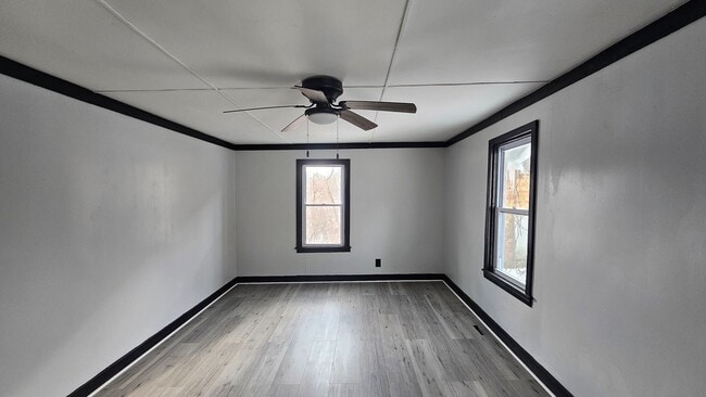 Photo - Newley renovated single family 1 bed 1 bath home for rent!