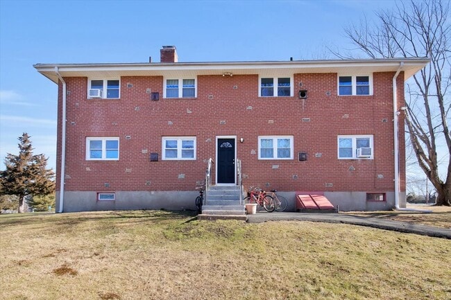 Photo - 63 Maynard St Unit 4