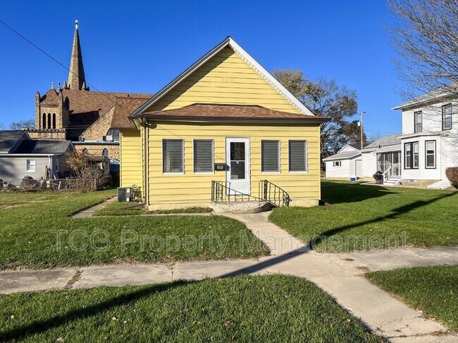 Photo - 809 Sycamore St House