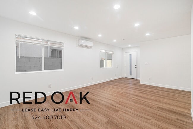 Photo - 649 W 92nd St Unidad 649 3/4