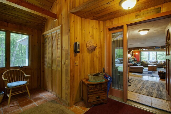 37 Brayman Rd