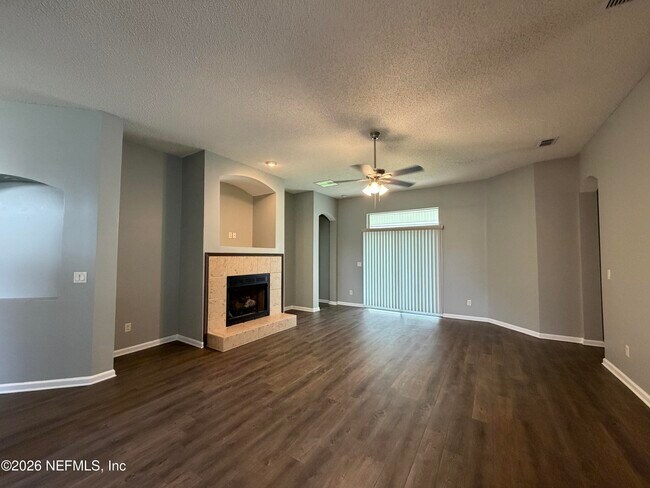 Photo - 3041 Southhall Ct